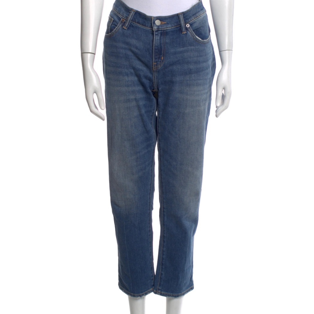 Hatch maternity jeans, boyfriend cut, size 26. Sits below bump.
